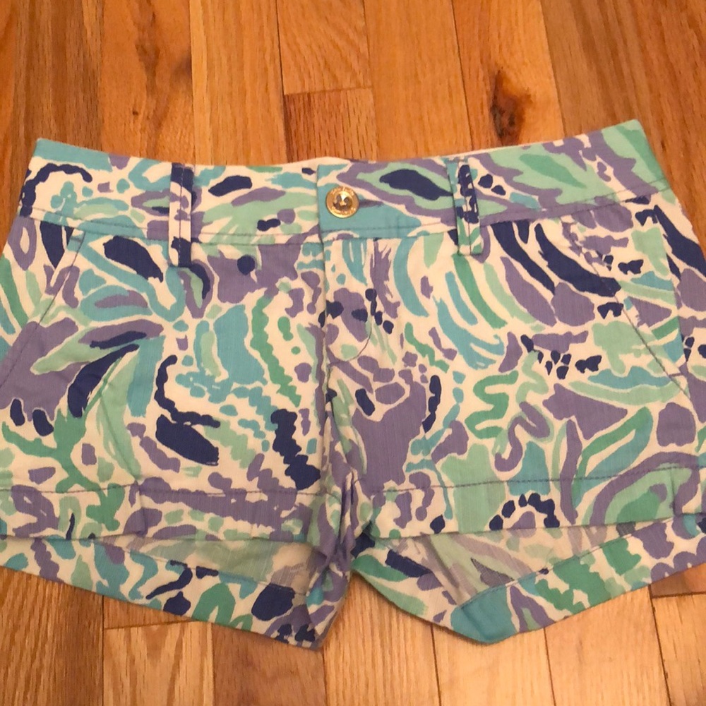 Lilly Pulitzer: The Walsh Shorts